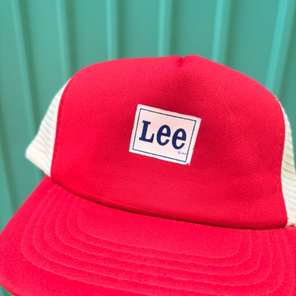 Vintage LEE Jeans Trucker hat snapback mesh red cap - Picture 2 of 7